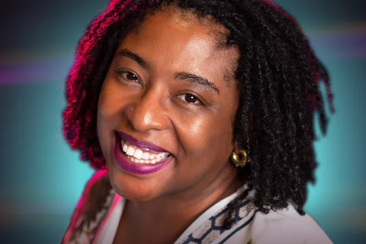 Cessalee Smith-Stovall